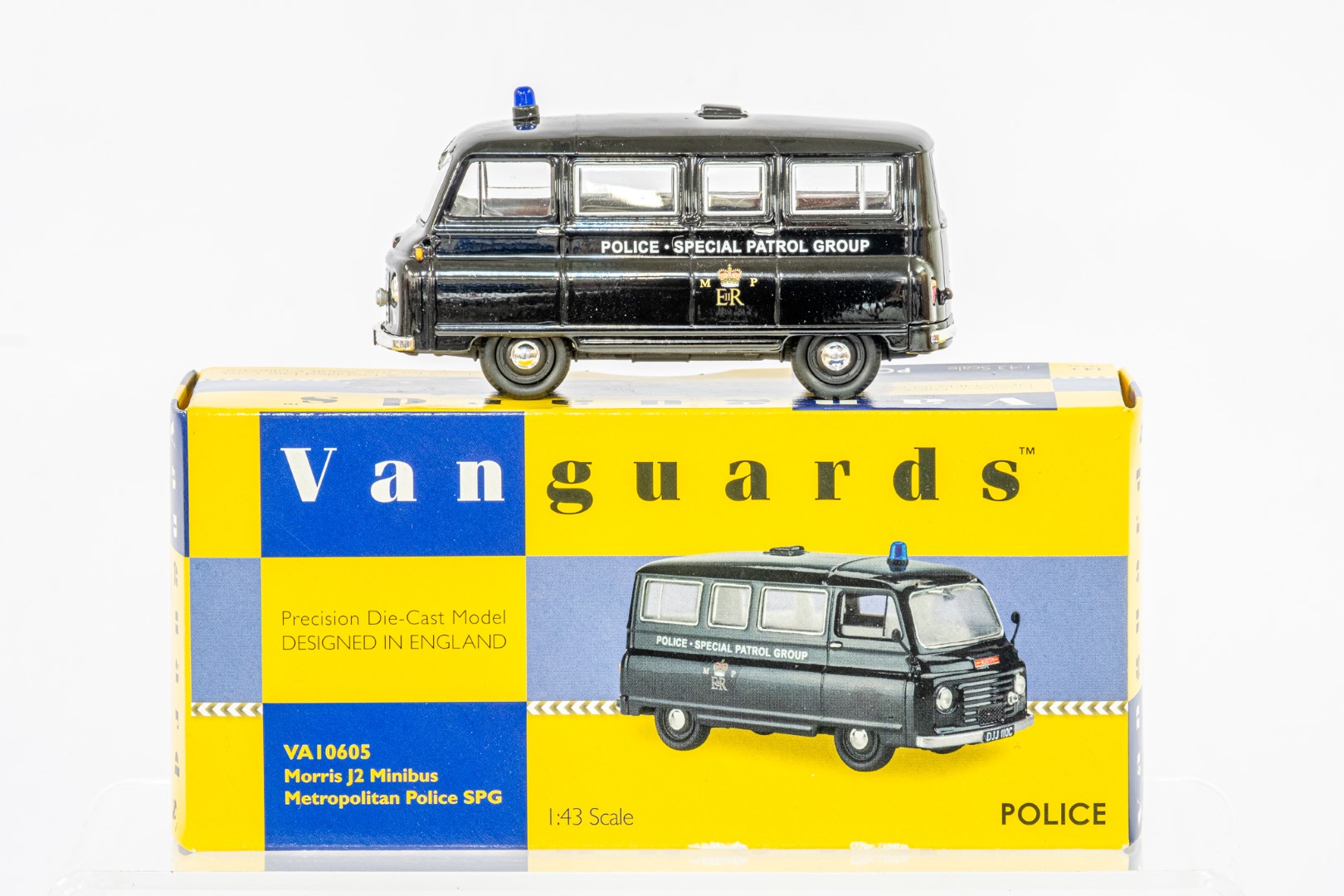 Vanguards Morris J2 Minibus - Metropolitan Police SPG - Image 2 of 6