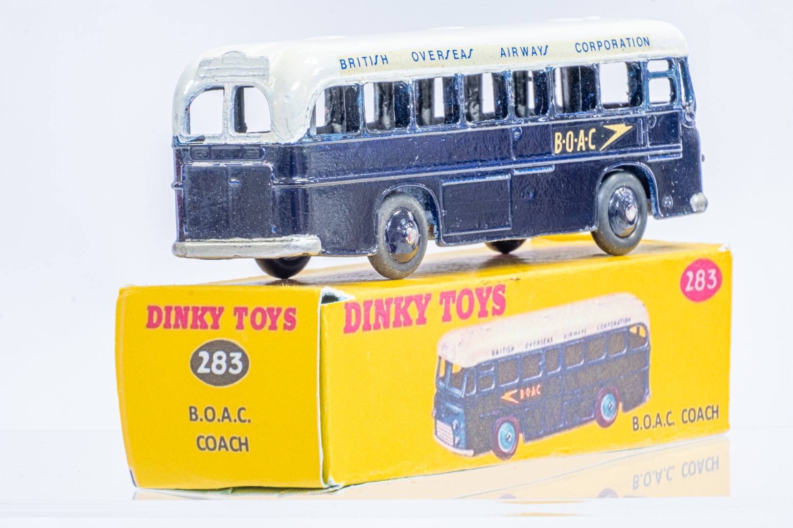 Dinky Single Decker Bus - B.O.A.C. - Code 3 & Reproduction Box - Image 3 of 7