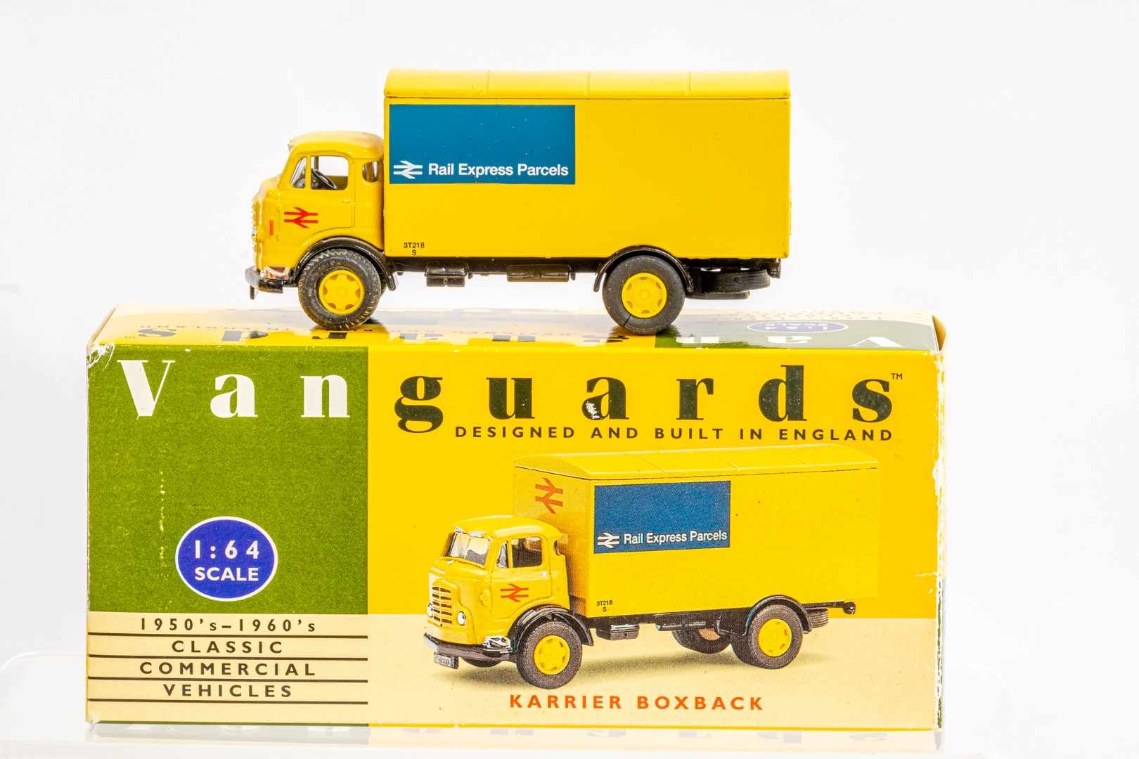 Corgi & Vanguard Karrier Boxback - Rail Express Parcels / Ford Popular Van & Bedford CA Van - Britis - Image 2 of 13