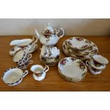 Royal Albert 'Old Country Roses' tea set, to include teapot, milk jug, sauce boat on stand, 4 cups &