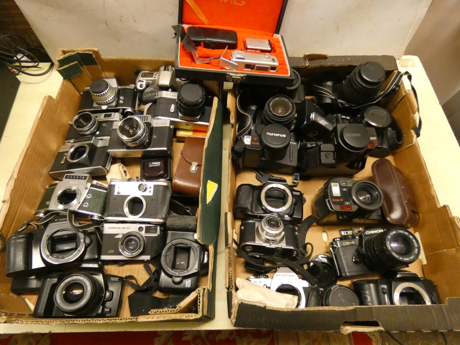 A large quantity of cameras and camera bodies, to include, Exakta 'varex II', Yashica TL-Super,