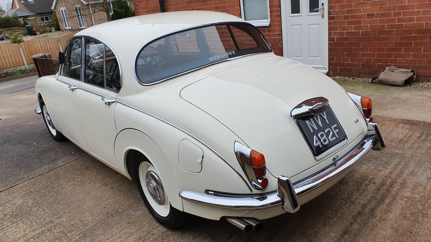 1968 Jaguar 240, 2483 cc. Registration number NVY 482F. Chassis number 1J2722DN. Engine number 7J - Image 4 of 30