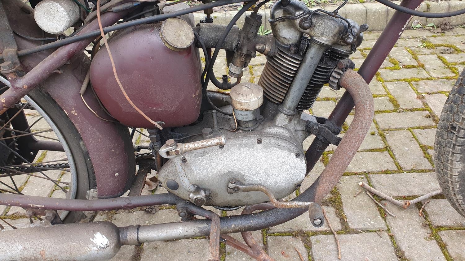 1954 Triumph Terrier, 150 cc. Registration number OVC 625 (see text). Frame number T5846. Engine - Image 6 of 12