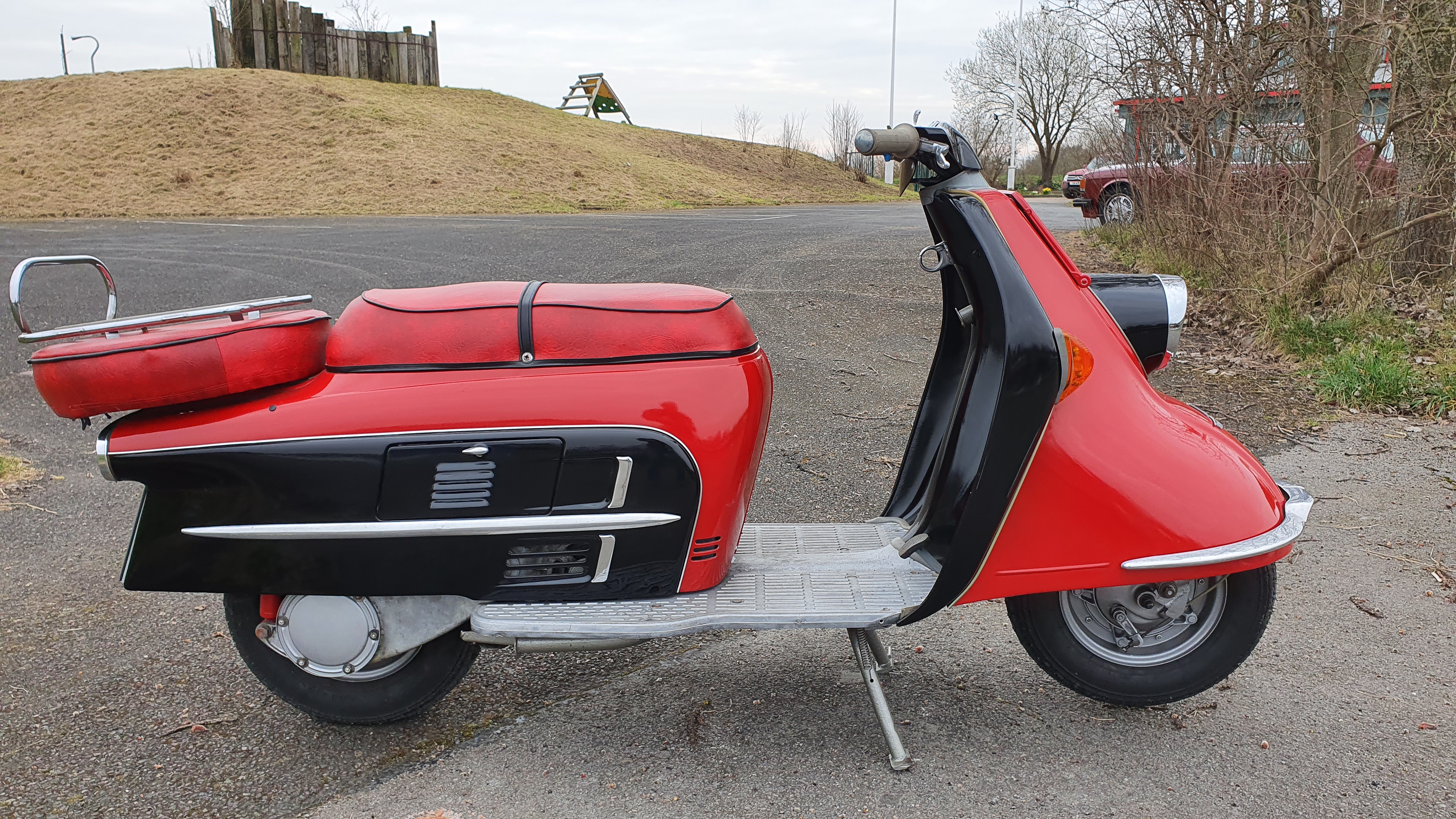 1962 Heinkel Tourist A-02, 174cc. Registration number 248 XVH (non transferrable).