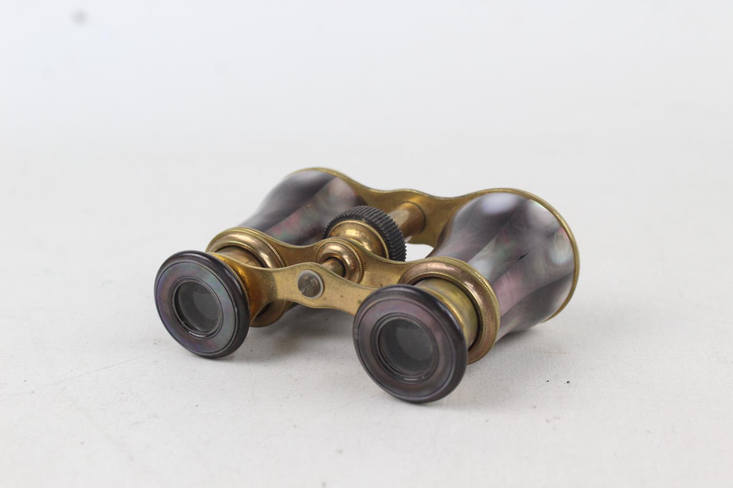 Iris Paris Brass & Mother Of Pearl Opera Glasses Purple Tones Brass Mother Of Pearl Opera Glasses - Image 7 of 10