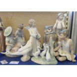 Nao figurines and ornaments, eight in total (8)