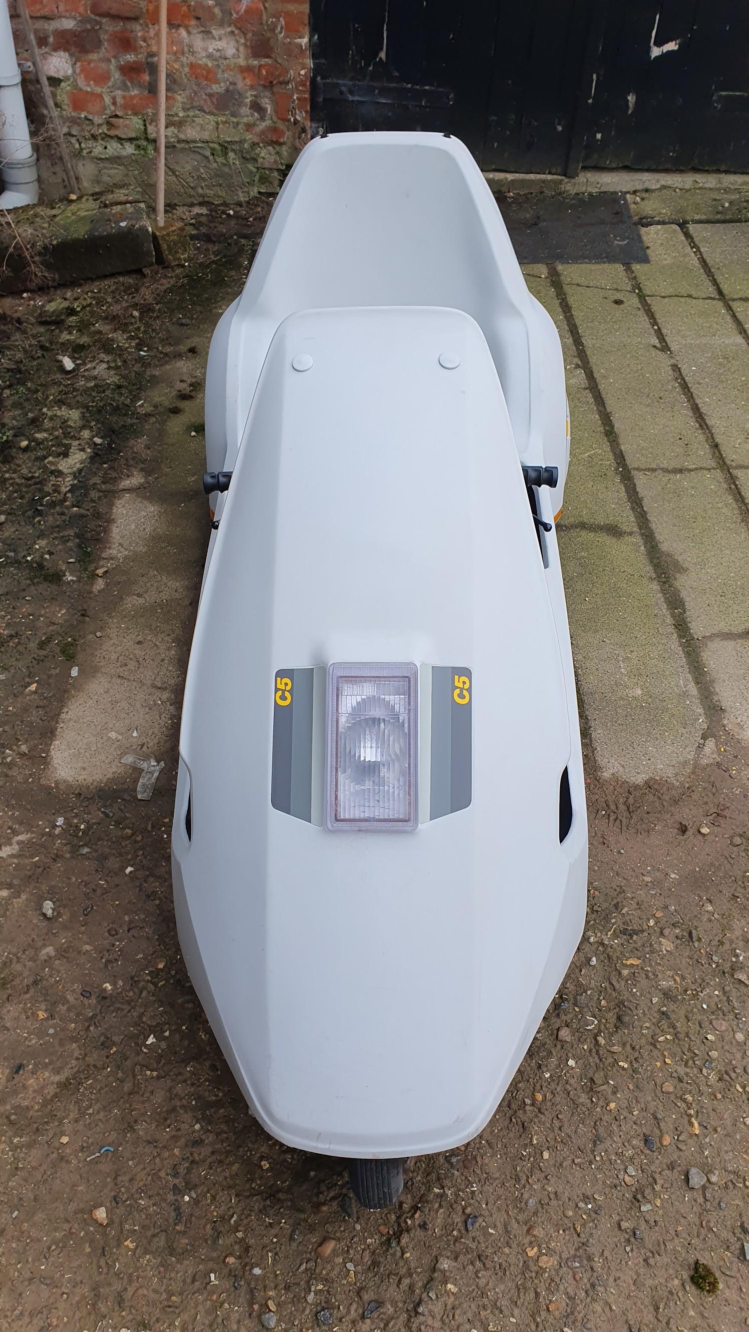 Sinclair C5, 1985, serial number 100052000927. 12 volt. 250 Watt. On 10 January 1985, the C5 was - Image 3 of 8