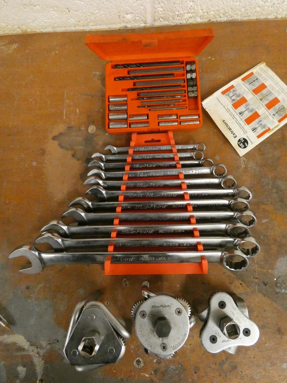 A Blue Planet set of open and ring spanners, 1" to 3/8", an extraction set and three oil filter