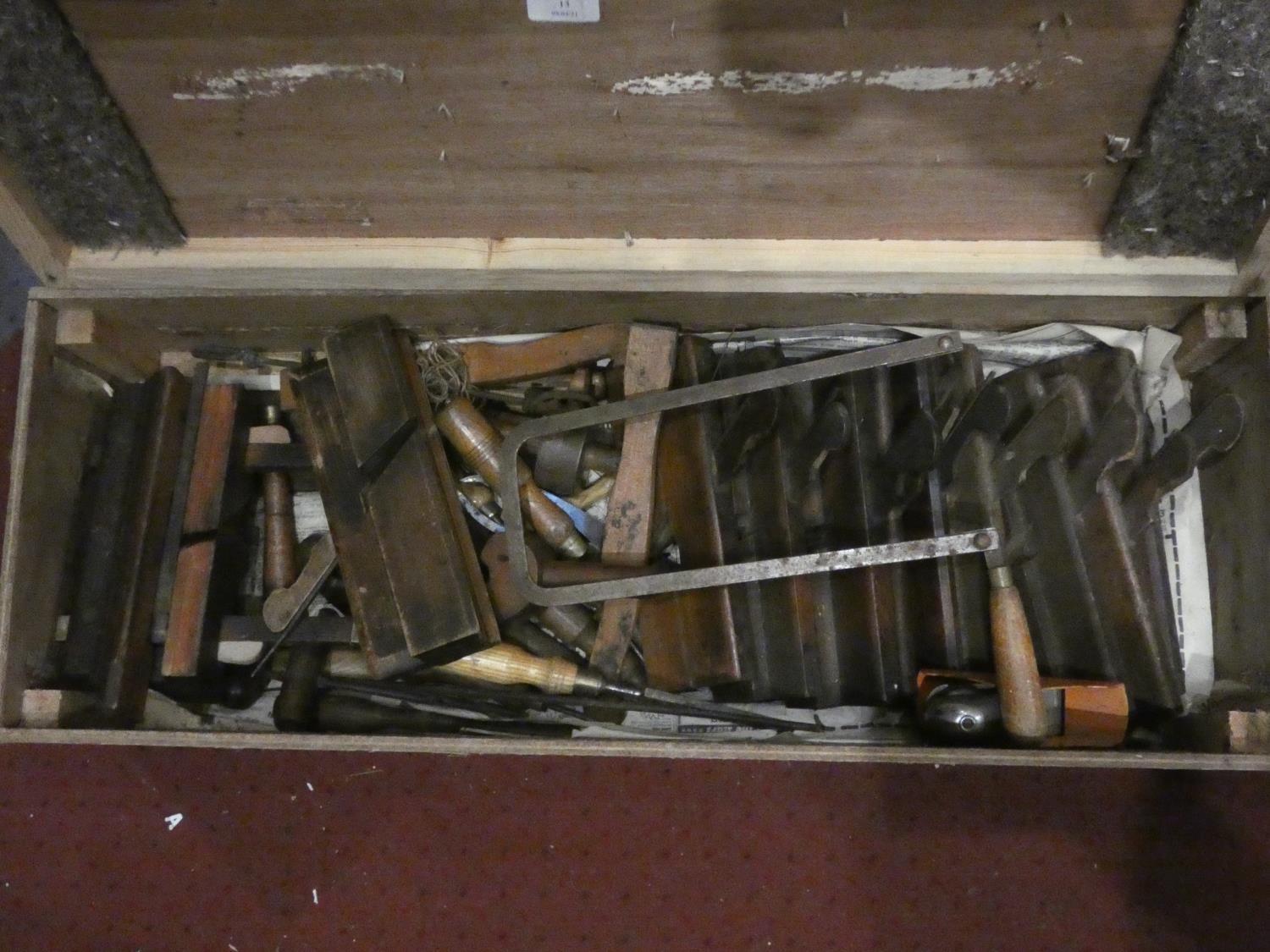 A collection of vintage wood workers tools in a scratch built wooden chest including-block planes, - Image 2 of 3