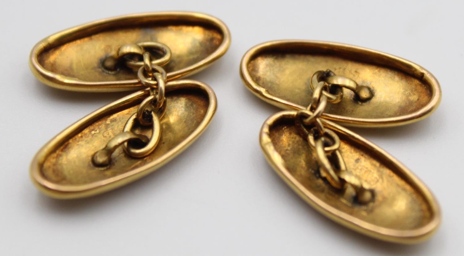 A pair of oval 9ct rose gold cufflinks, Birmingham 1919, with engraved decoration, 3 gms. - Image 5 of 5