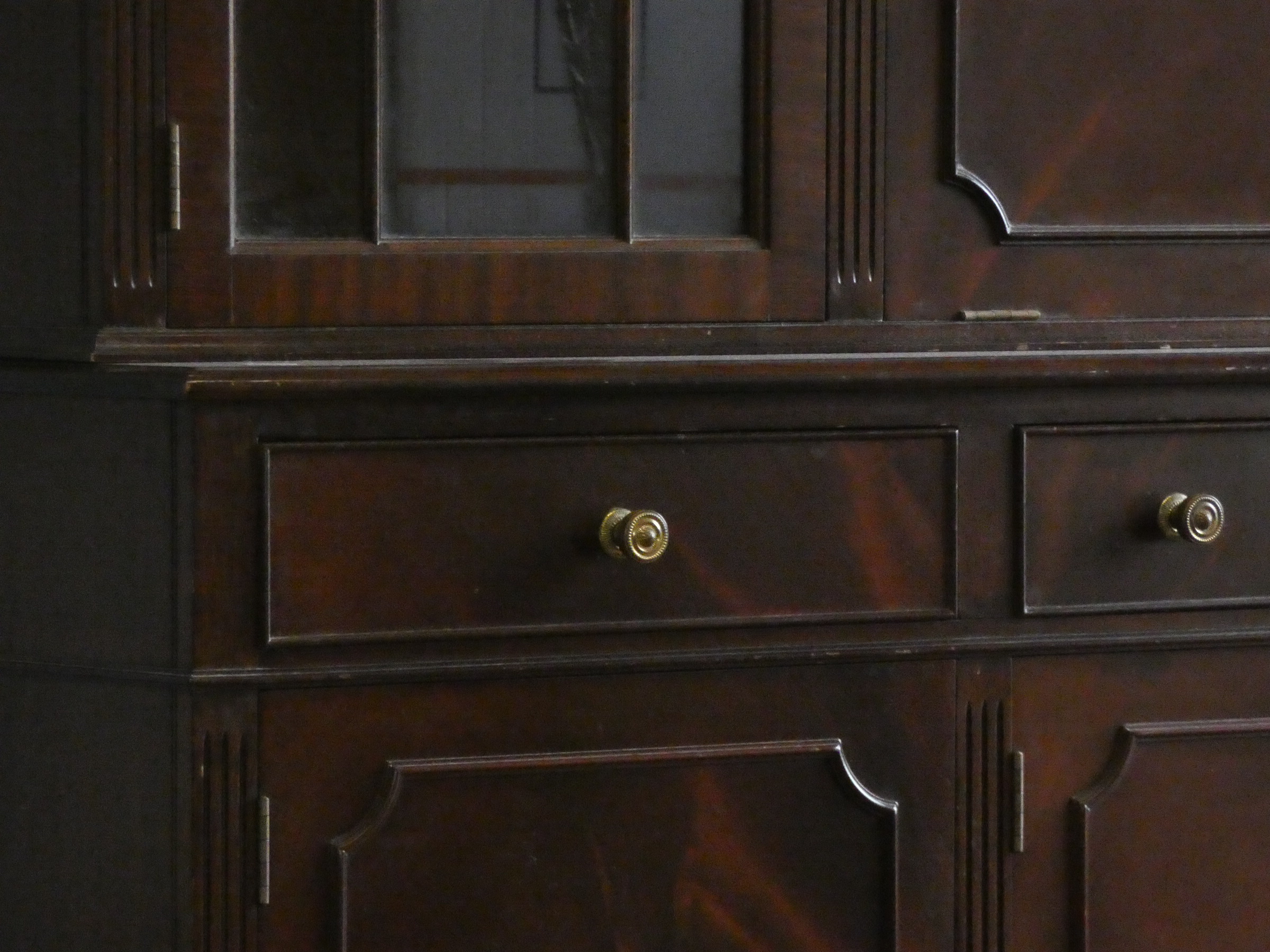 A mahogany display cabinet - Image 3 of 3