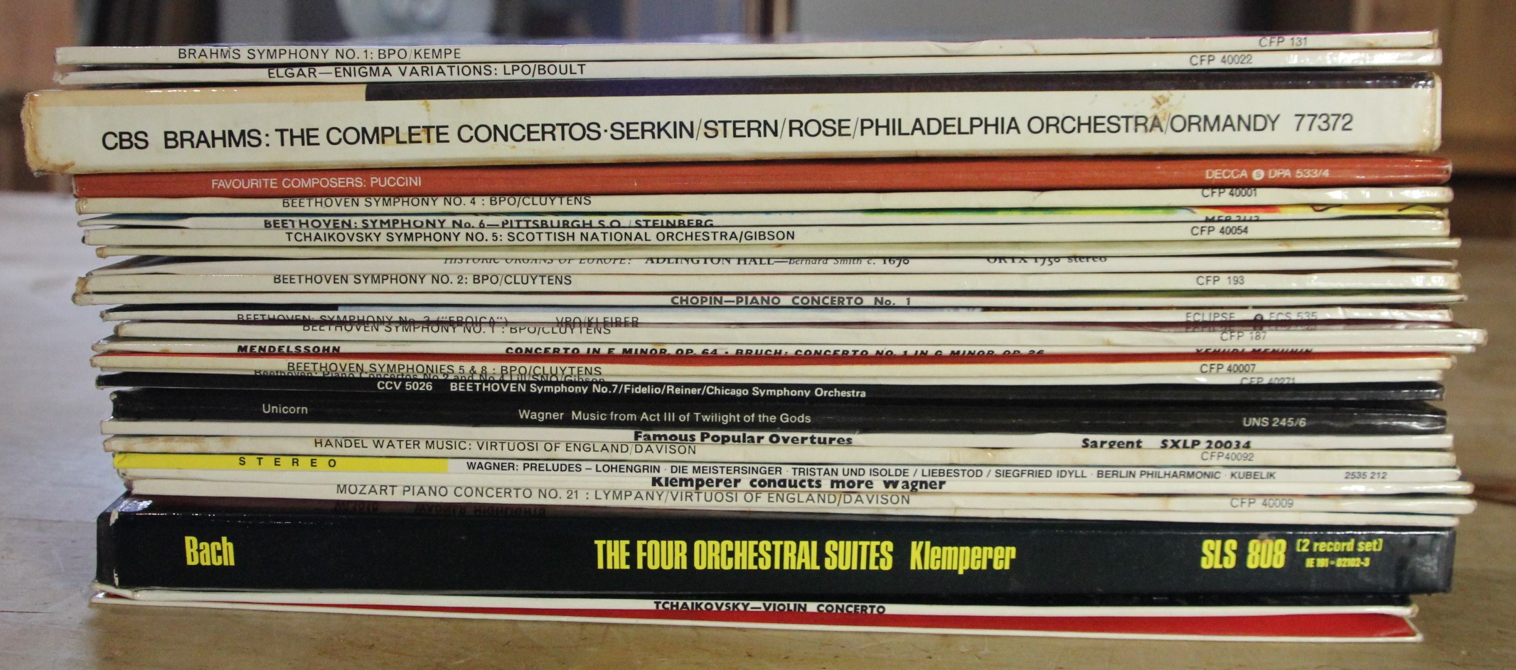 A collection of classical vinyl 33 rpm LPs including- Beethoven Symphony NO.1 in C, Mozart - Image 4 of 4