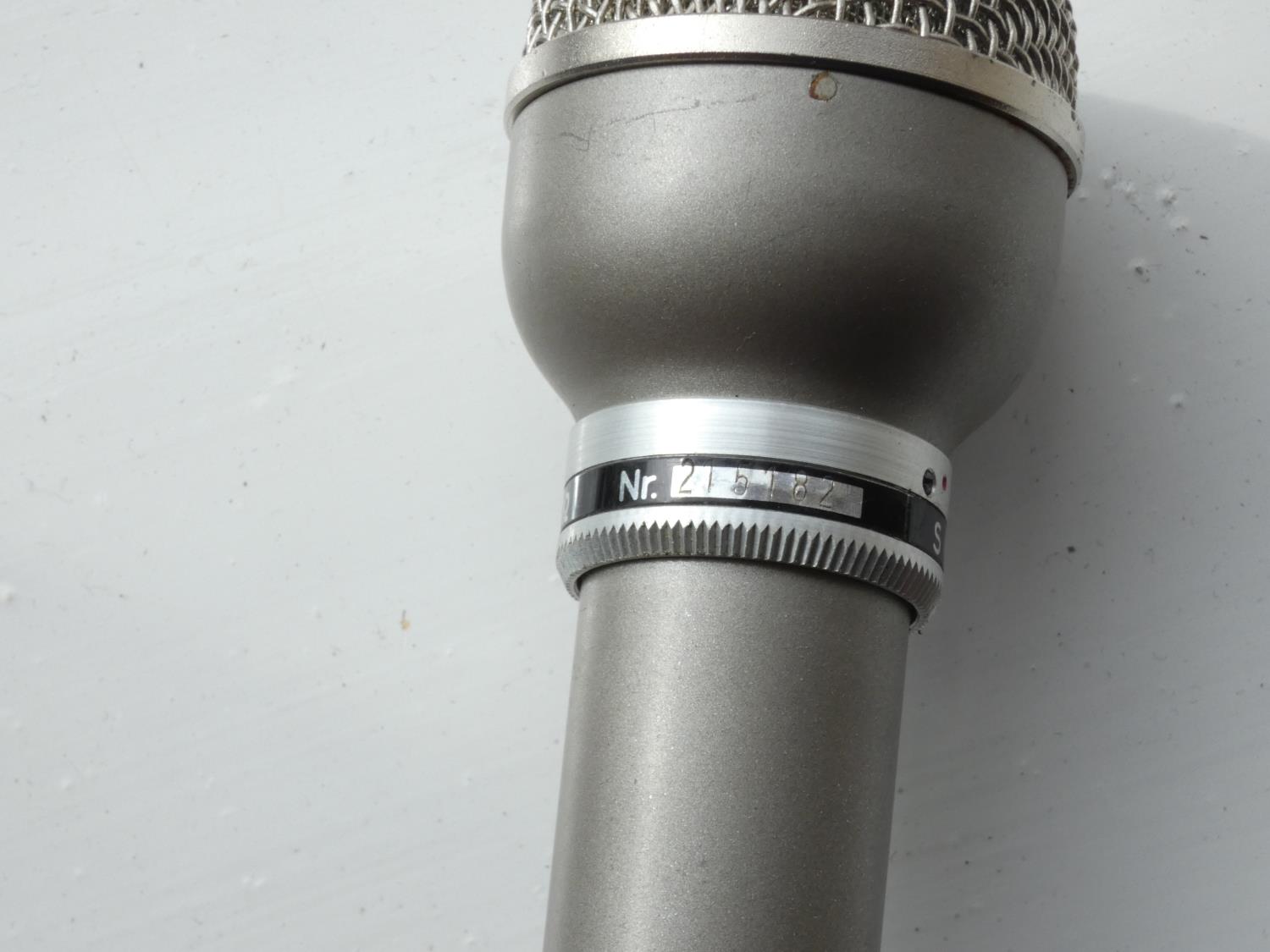 An AKG D19 microphone in original box together with another AKG D19 - Image 6 of 7