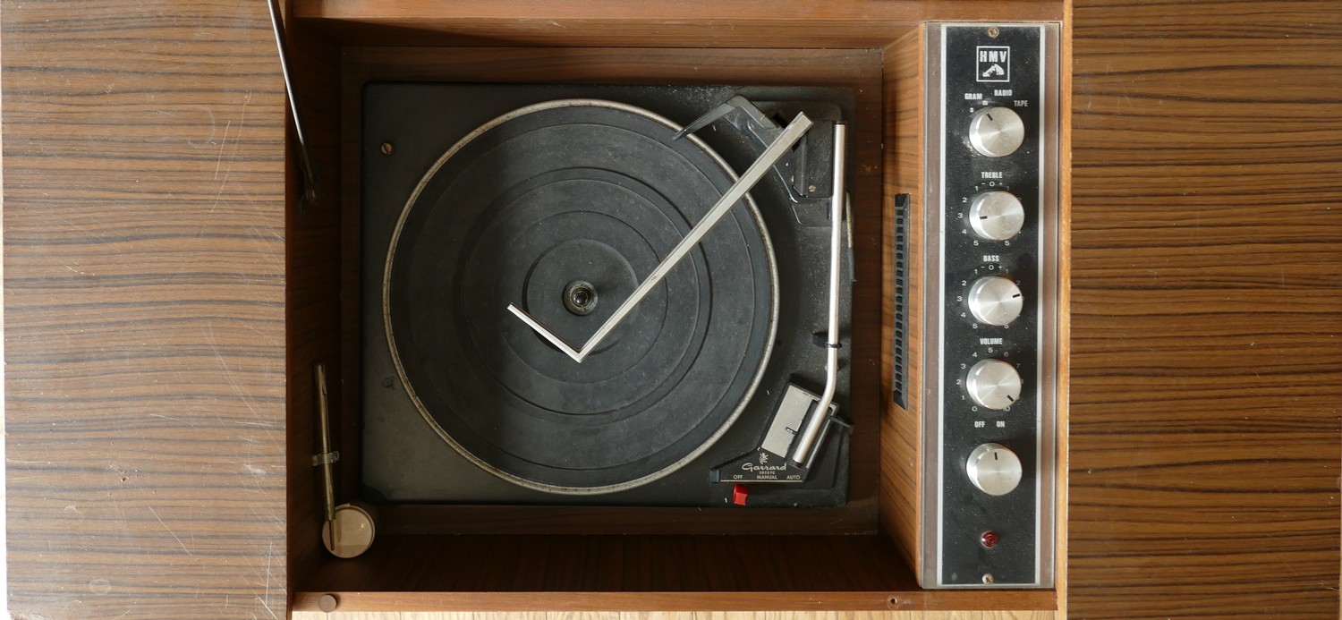 A HMV with integrated Garrard deck, model number 2025TC, cabinet record player, 50cm tall, 68cm - Image 3 of 3