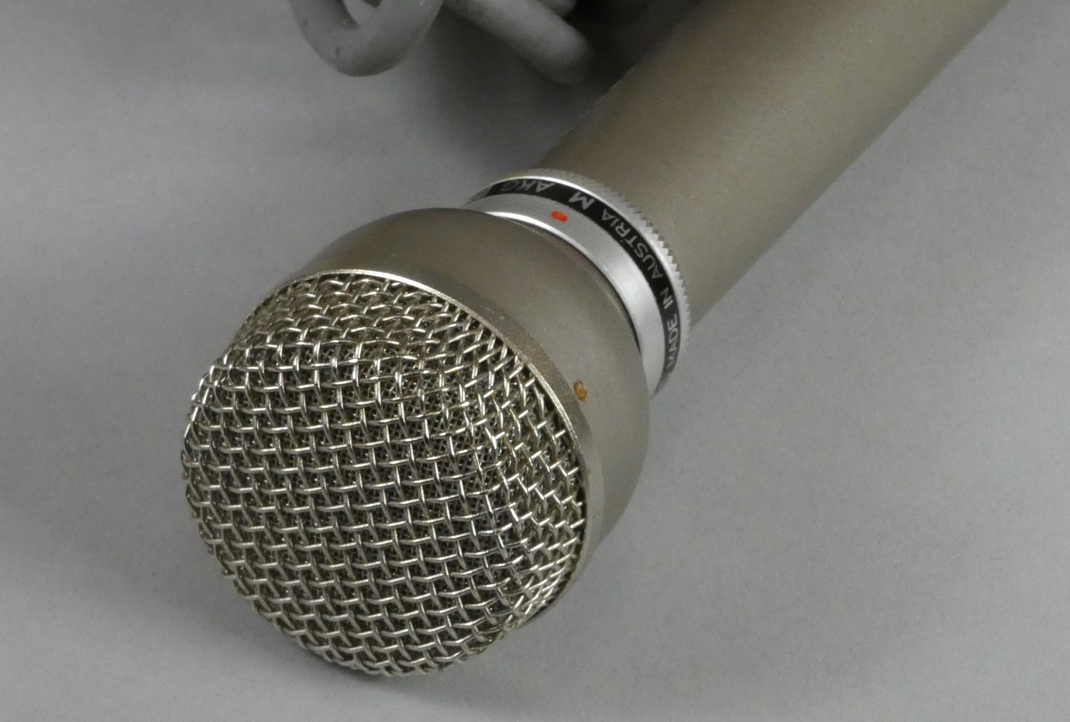 An AKG D19 microphone in original box together with another AKG D19 - Image 2 of 7