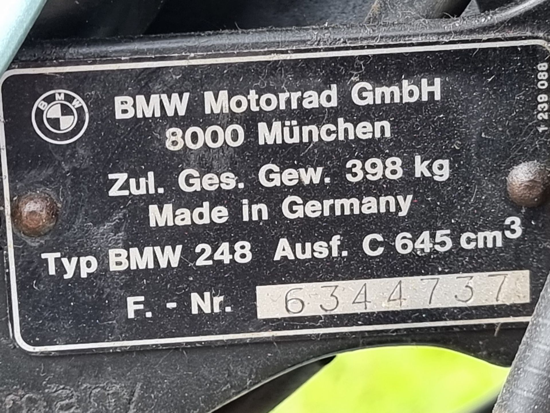 1981 BMW R65, 649cc. Registration number PBY 360W. Frame number 6344737. Engine number 6304629. - Image 14 of 15