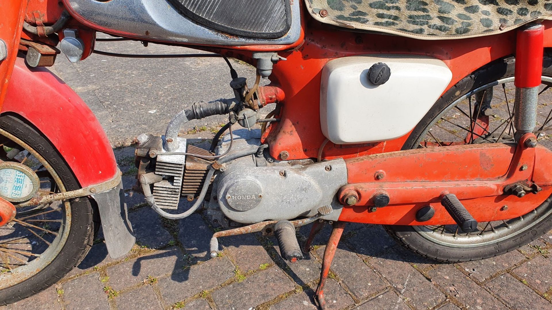 1964 Honda C110, 49cc. Registration number JMC 52B ( see text). Frame number C110 D291232. Engine - Image 9 of 13