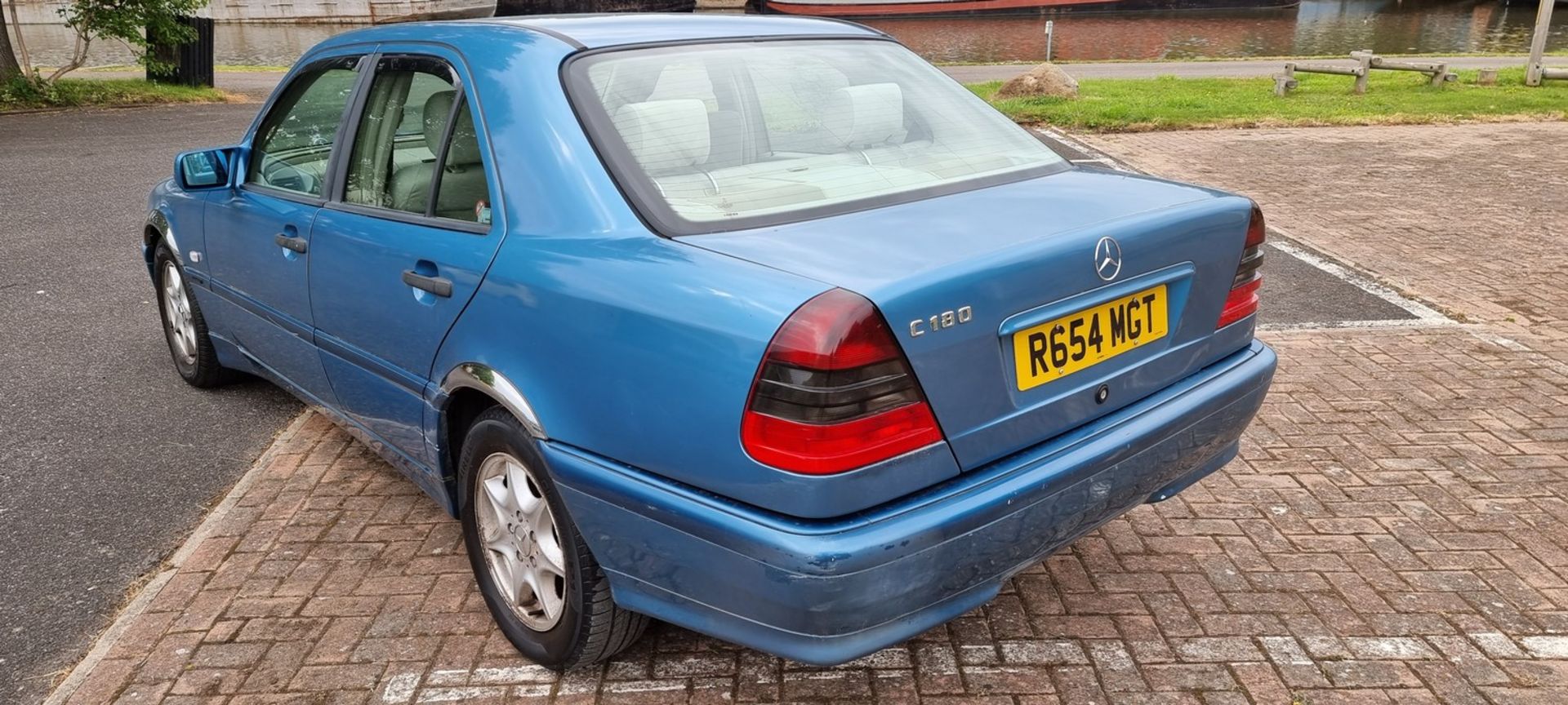 1997 Mercedes Benz W202 C180, Registration number R654 MGT. Chassis number . Engine number . In - Image 3 of 16
