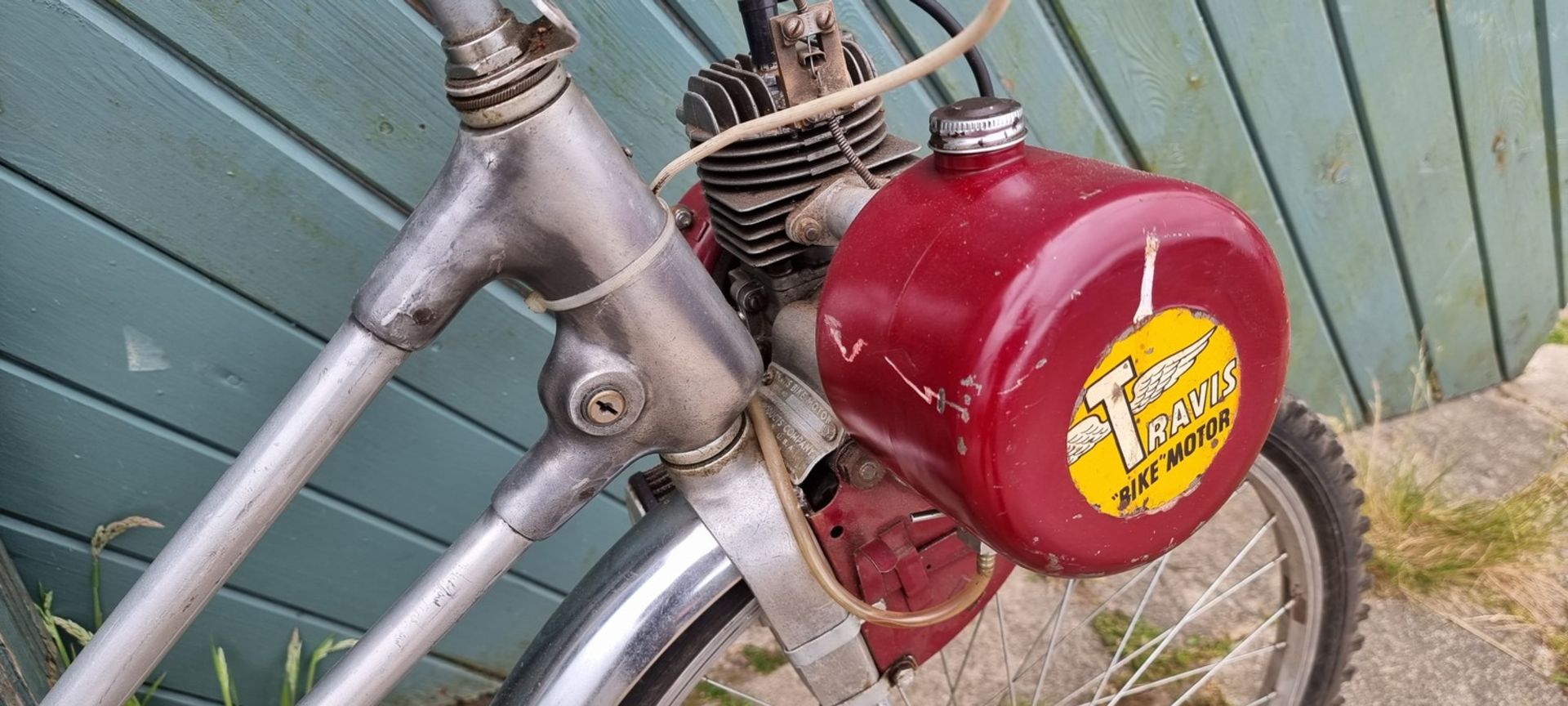 Travis engined bicycle, 1.5hp, c. 1950. Engine serial number 1515. The Travis Motor Kit was built by - Image 10 of 10