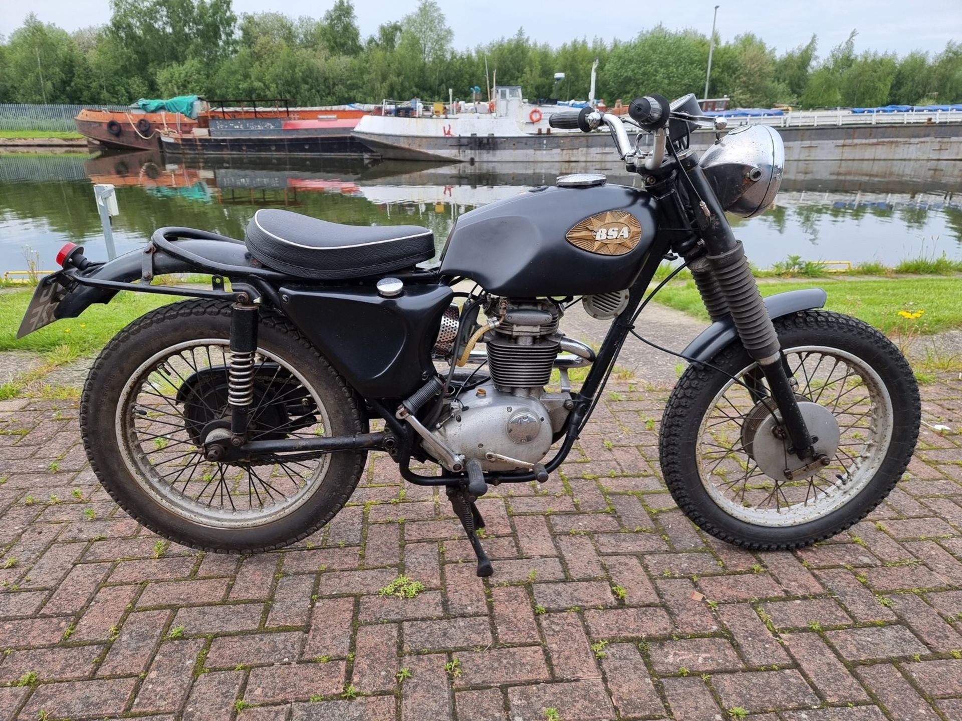 1968 BSA Starfire, 250 cc. Registration number CVG 102F. Frame number B25B 2452. Engine number