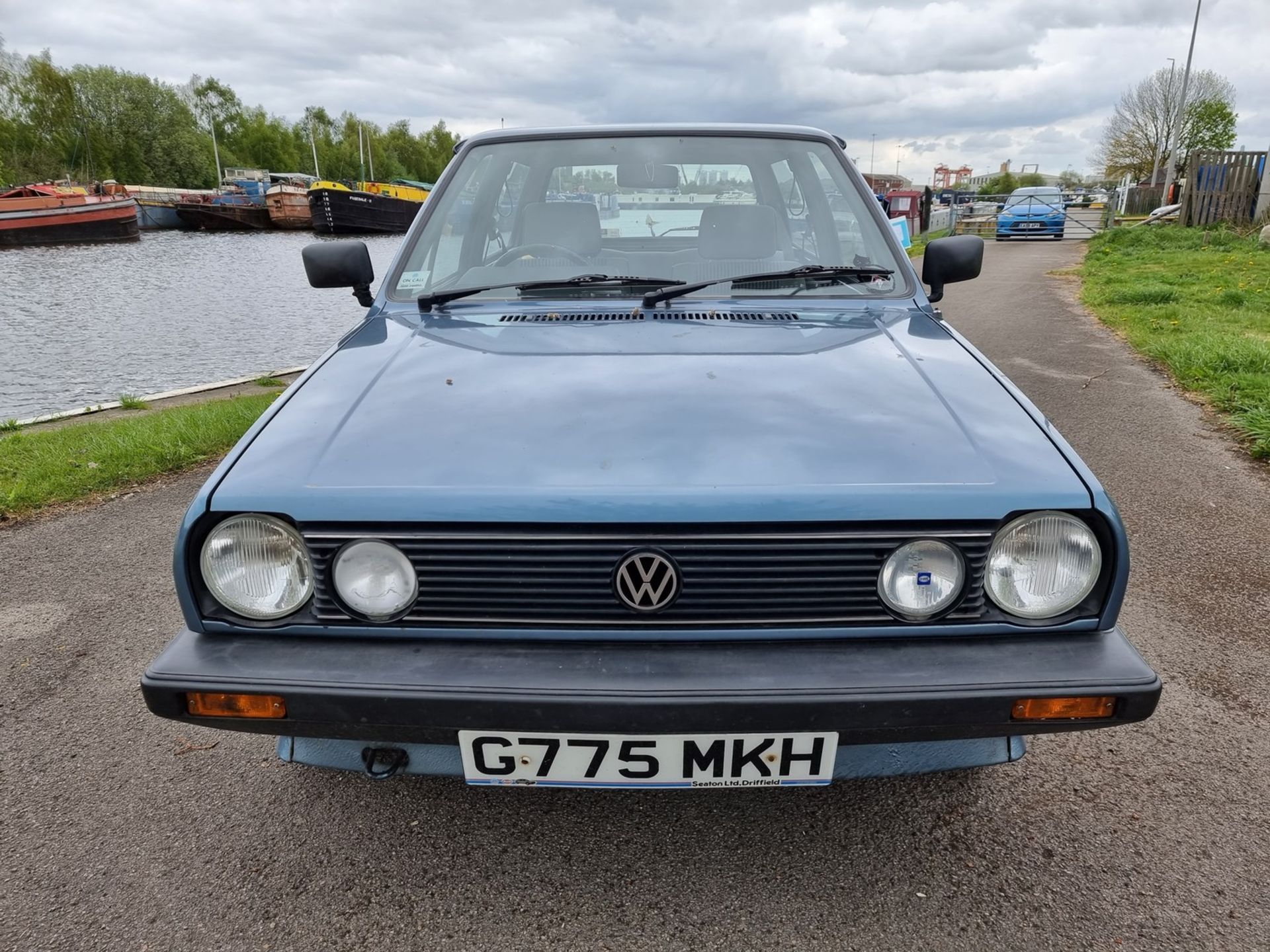 1989 VW Polo Mk2, 1272cc. Registration number G775 MKH. Chassis number WVWZZZ80ZKW168973. Engine - Image 5 of 16