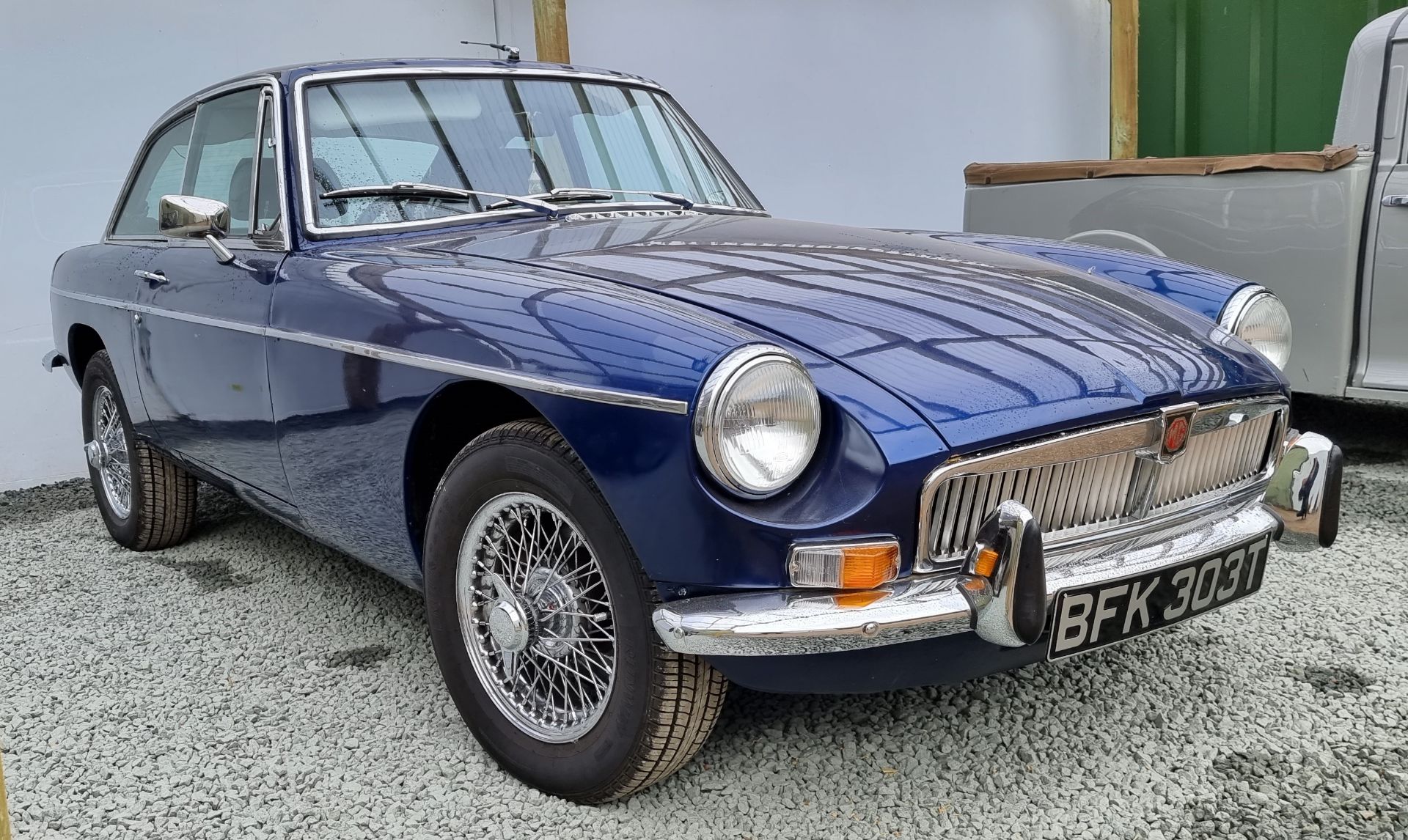 1980 MGB 1798cc. Registration number GOA 827W.