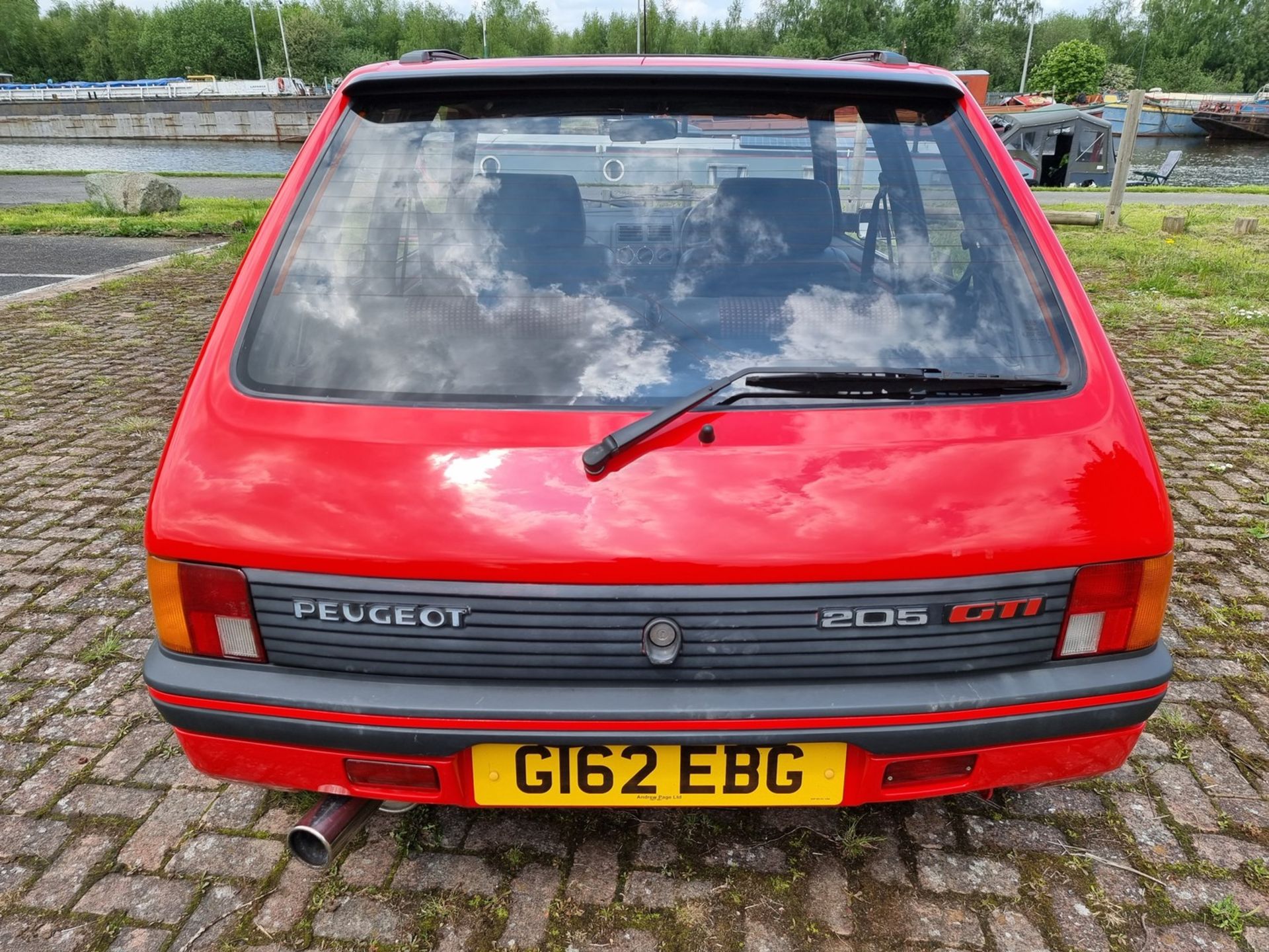 1990 Peugeot 205 1.9 GTI, 1905cc. Registration number G162 EBG. Chassis number VF320CD6223609065. - Image 6 of 23