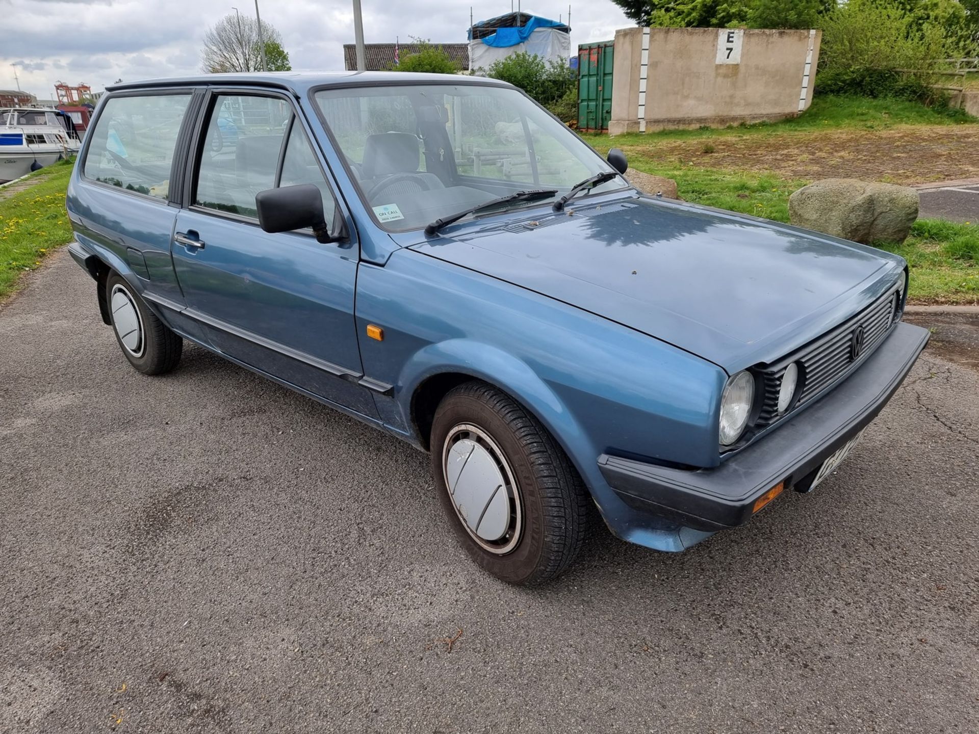 1989 VW Polo Mk2, 1272cc. Registration number G775 MKH. Chassis number WVWZZZ80ZKW168973. Engine