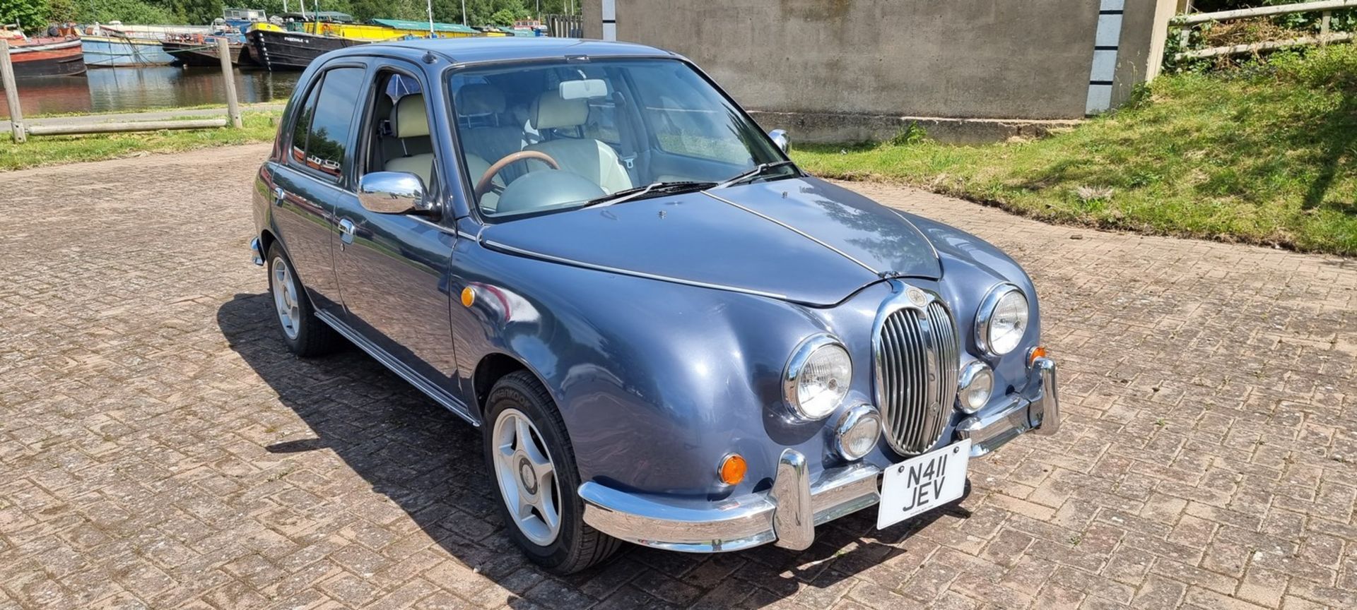 1996 Mitsuoka Viewt, 1298cc. Registration number N411 JEV. Chassis number HK11164881. Engine