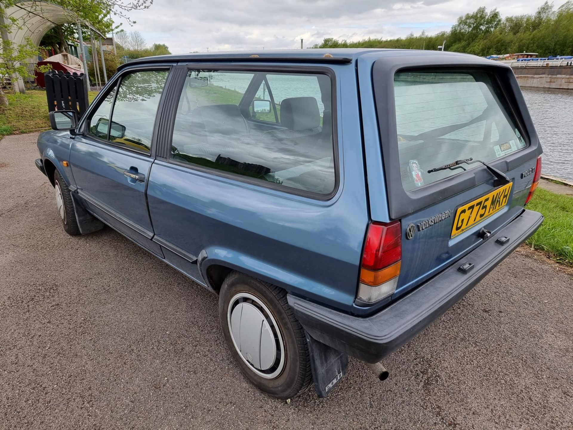 1989 VW Polo Mk2, 1272cc. Registration number G775 MKH. Chassis number WVWZZZ80ZKW168973. Engine - Image 4 of 16
