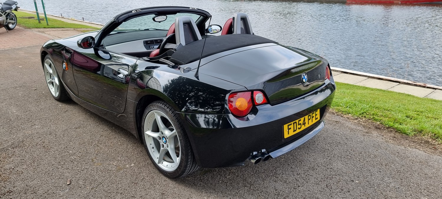 2004 BMW Z4 2.2i SE, 2171cc. Registration number FD54 PFE. Chassis number WBABT12070LP80092. PFE was - Image 5 of 16