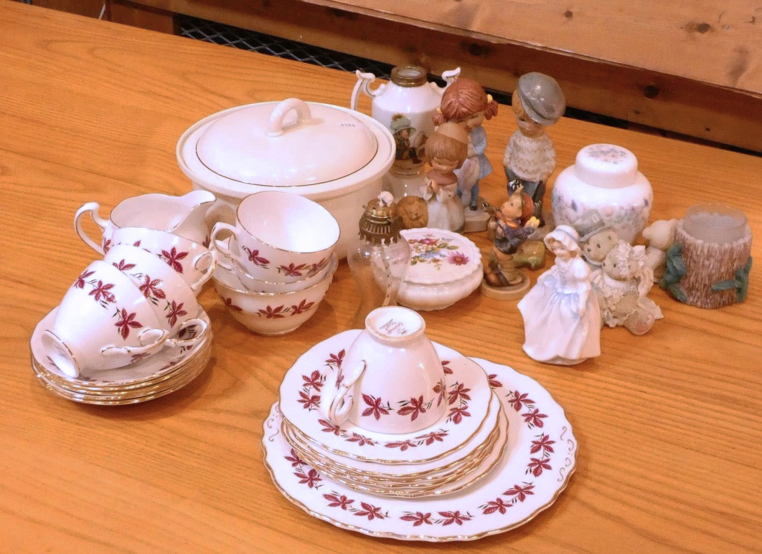 A Mid 20th Century part tea service by 'Colclough' together with a Hornsea casserole dish, and other