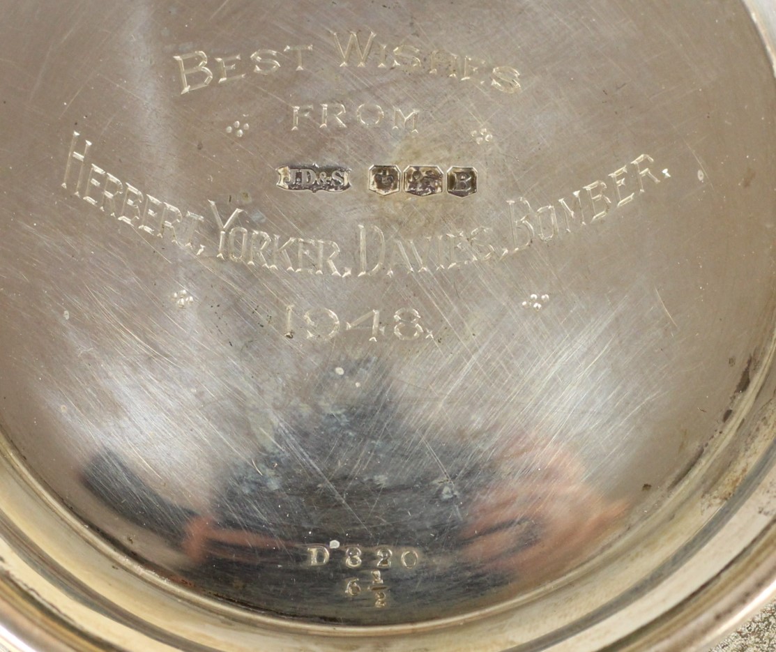 A silver pierced bowl, Sheffield 1944, raised on a pedestal foot, 16.5cm, 7.5oz. Presentation - Image 4 of 4