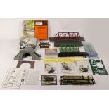 A box of 'N' gauge model railway equipment to include, engine spates, track, underlay and ballast,