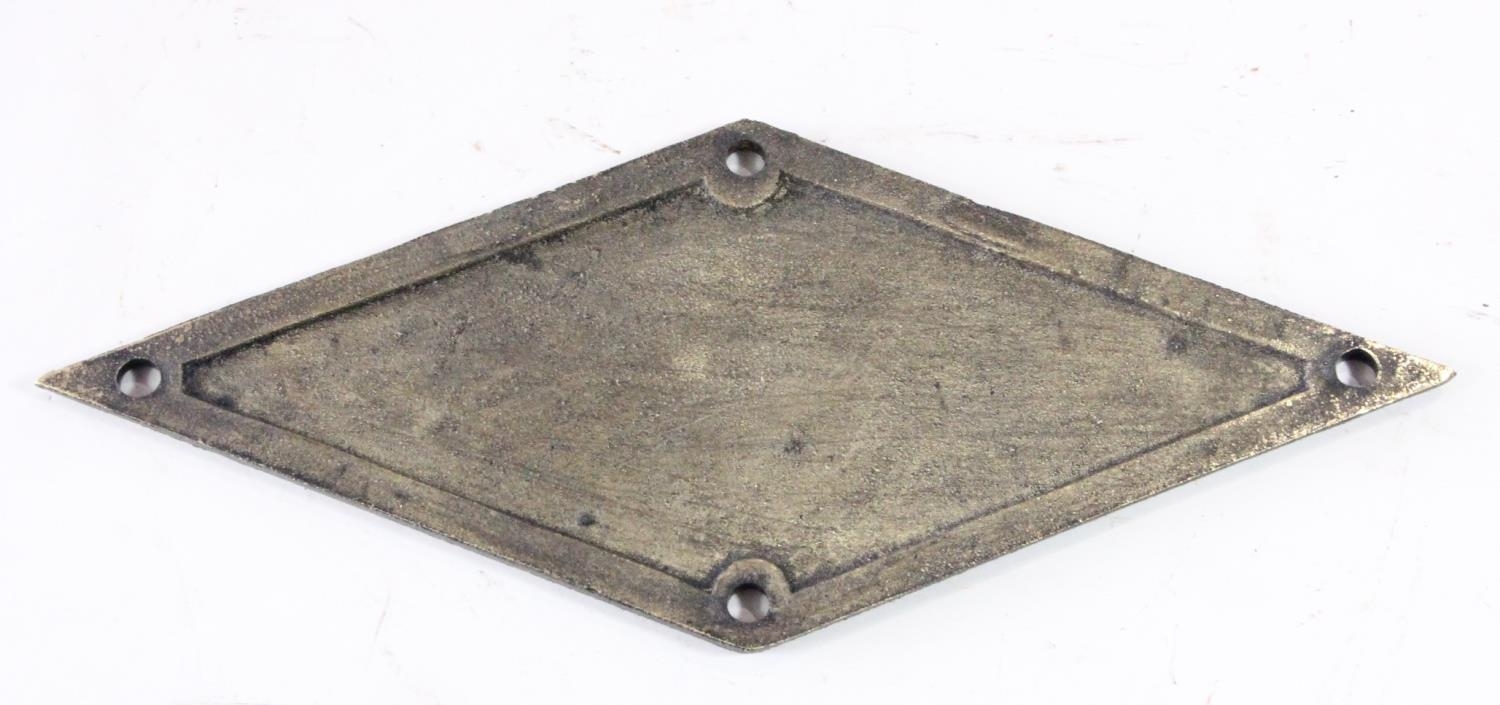 An alloy diamond workplate, Dubs&Co. Glasgow Locomotive Works 1876 No.910 (possible replica) - Image 2 of 2