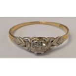 An 18ct gold and single stone diamond ring, shank worn and broken, 1.4gm