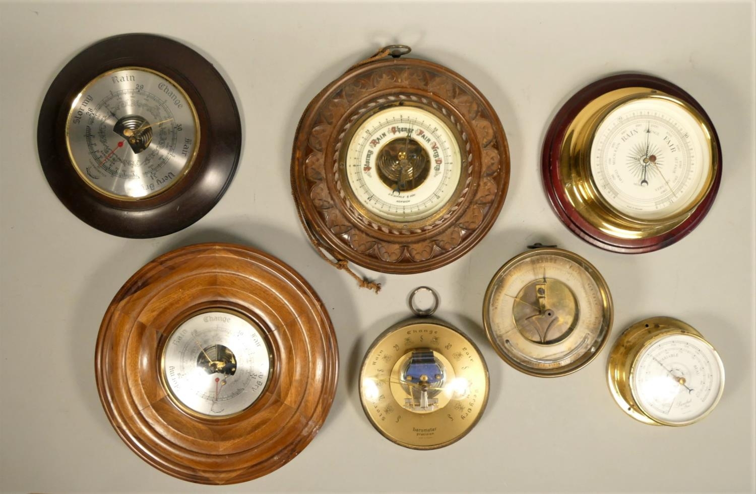 A collection of mid Century mantle clocks and barometers. (2) - Image 3 of 5