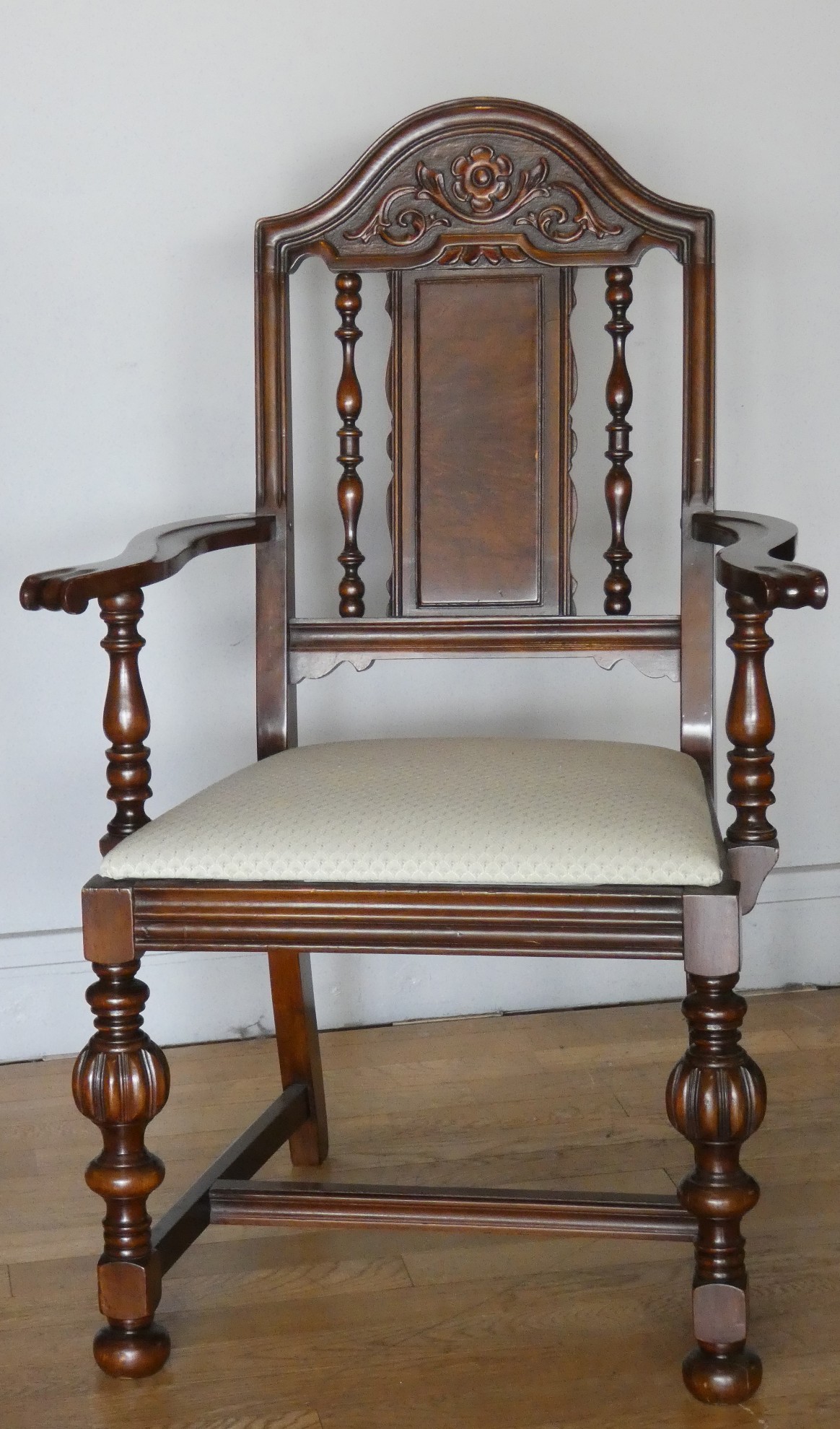 A Jacobean style oak draw leaf dining table raised on turned uprights supported by carved - Image 7 of 10