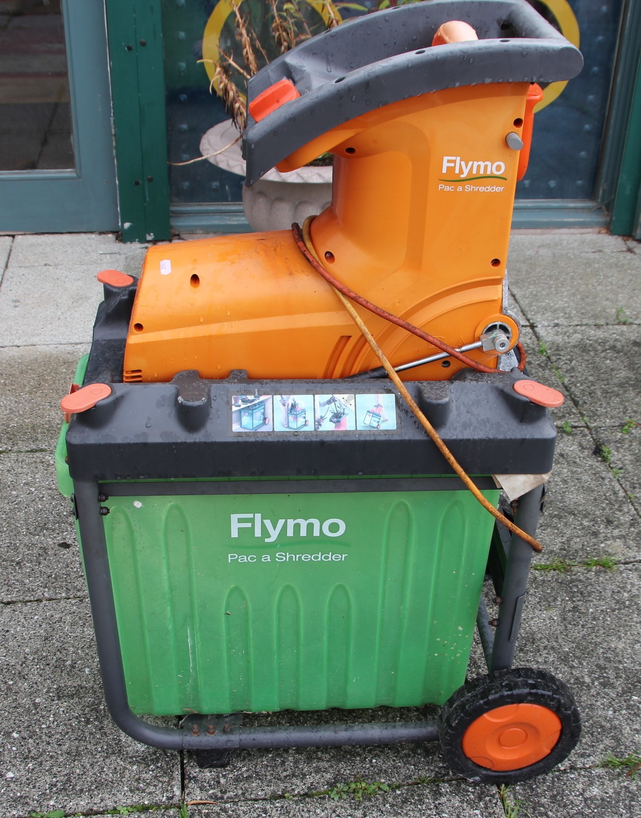 A Flymo Pac a Shredder (PAS2500) garden shredder, untested sold as seen