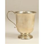 An Edwardian silver christening mug, Birmingham 1902, 55gm