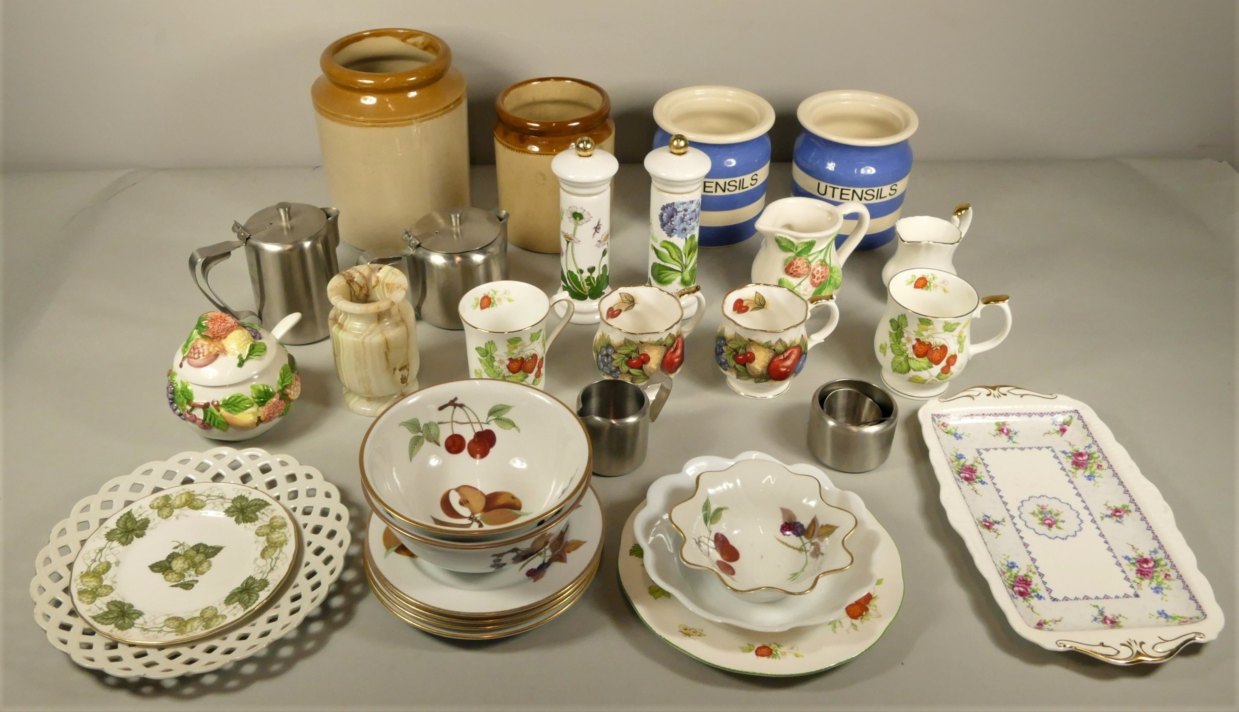 A pair of Cornish Ware ceramic utensil pots, Port Merrion salt and pepper pots, Royal Worcester '