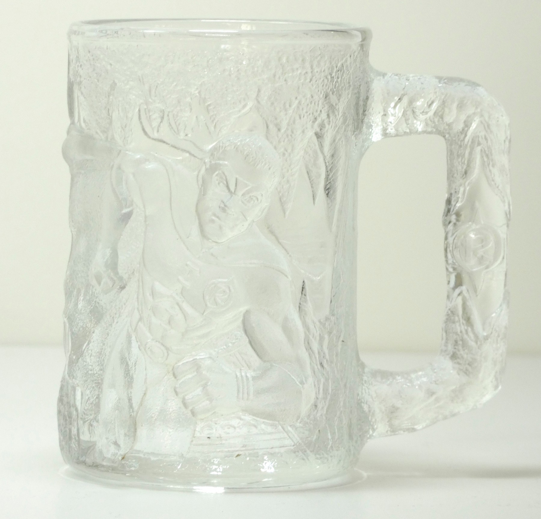 A set of four Batman Forever (1995) glass mugs, available to purchase from McDonalds stores to - Image 4 of 13