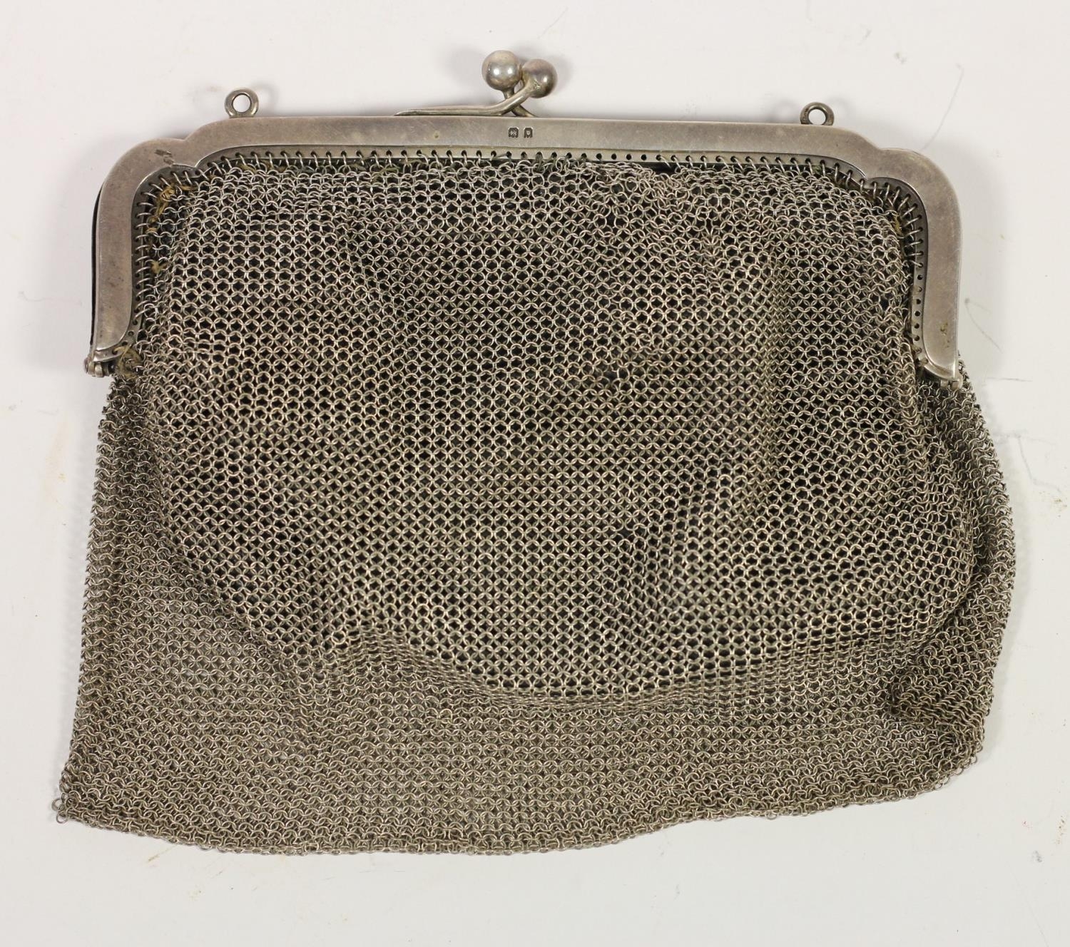 A silver mesh purse, London 1918, with fabric liner, 163gms gross