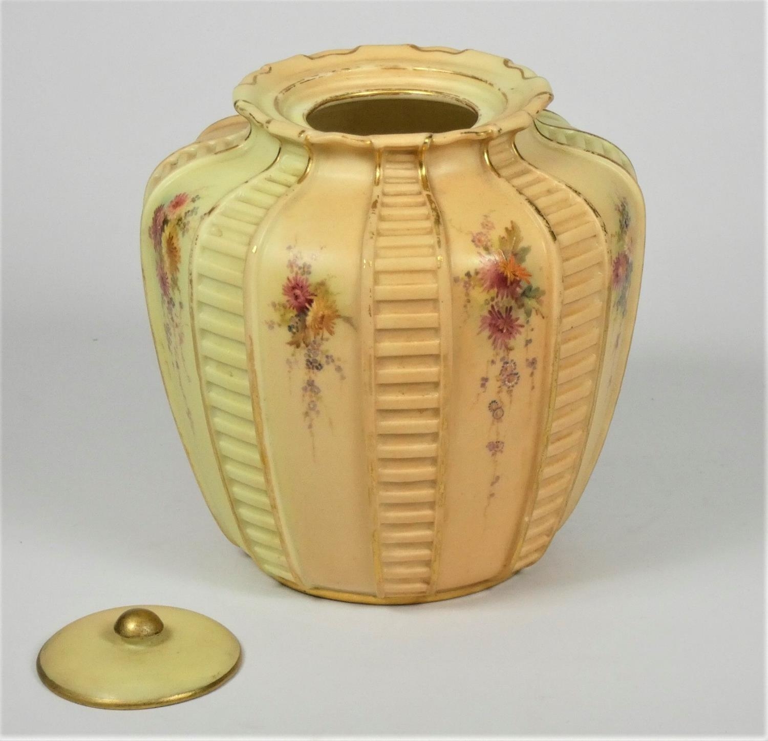 A Royal Worcester blush ivory tea caddy, pattern 1808, decorated with floral sprays, puce marks - Image 3 of 5