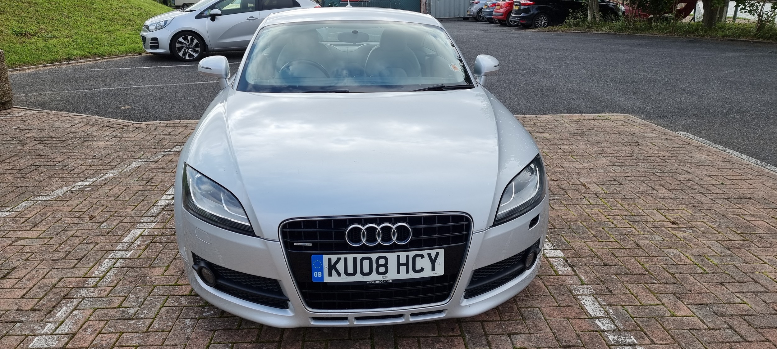 2008 Audi TT Quattro, 3,189cc. Registration number KU08 HCY. Chassis number TRUZZZ8JX81033873. - Image 3 of 16