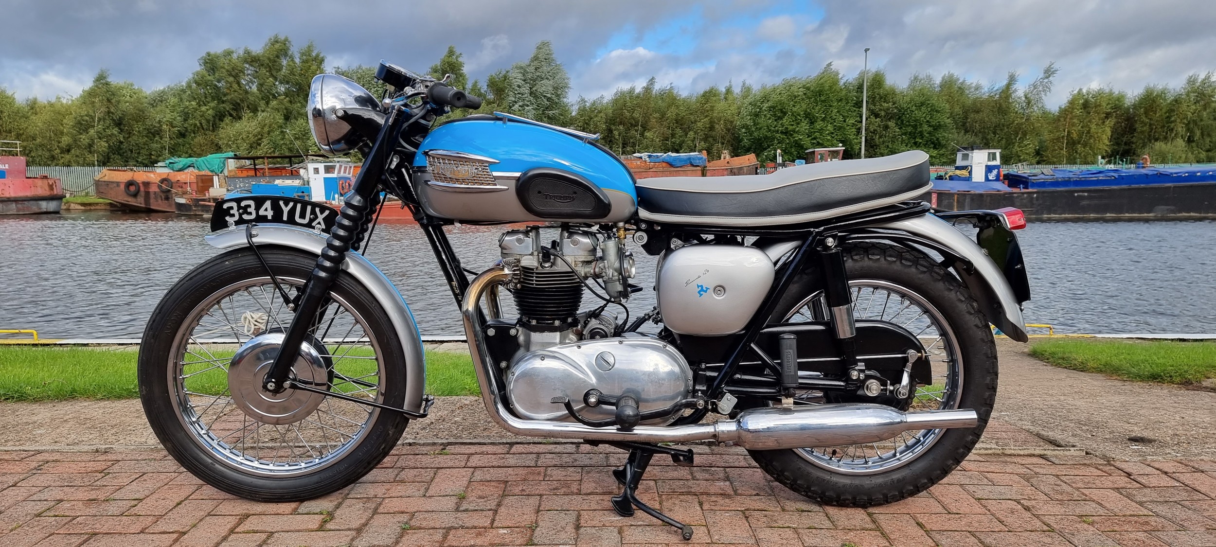 1960 Triumph Tiger 110/Bonneville spec, 650cc. Registration number 334 YUX (non transferrable). - Image 2 of 15