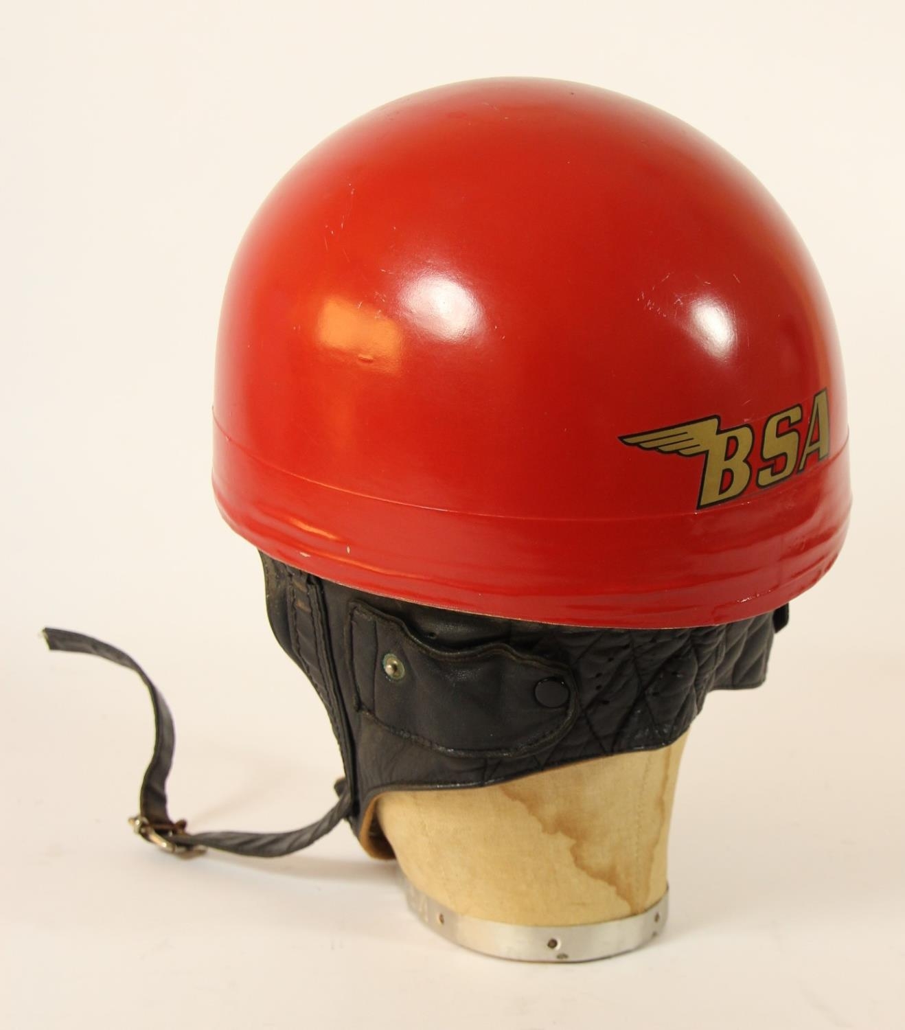 An Everoak red pudding basin helmet, size 6 7/8, sprayed red with BSA 500 Gold Star decal. - Image 3 of 4