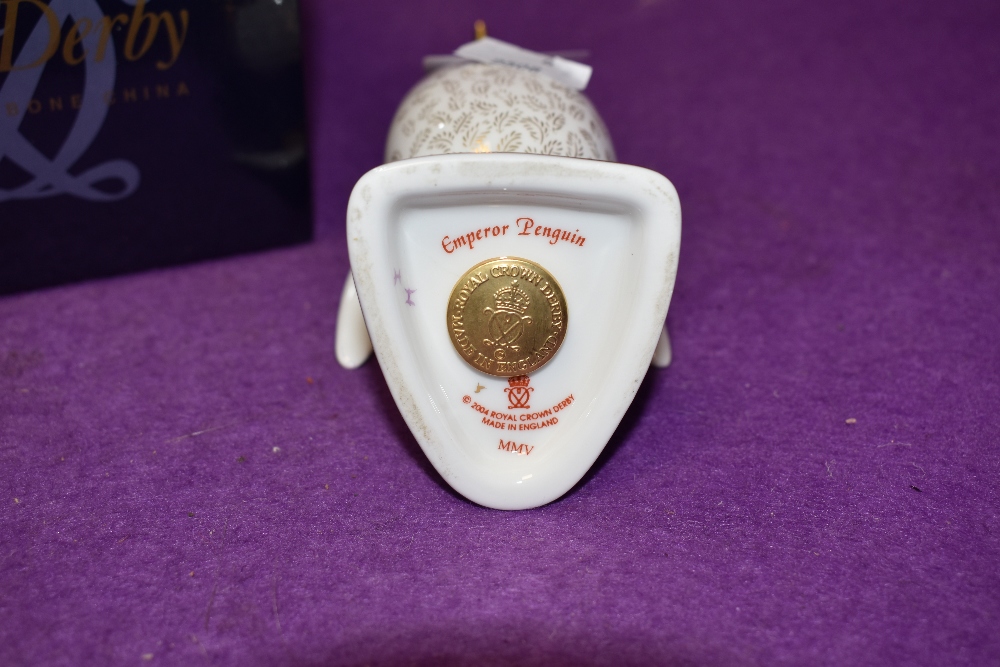 A Royal Crown Derby paperweight Emperor Penguin boxed and with a Gold stopper - Image 2 of 2