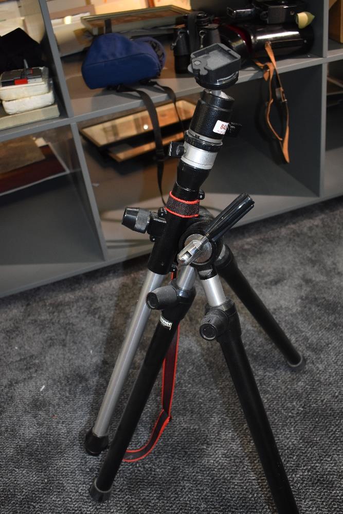 A Kennett tripod