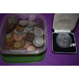 A selection of collectable coins and currency including crown and shillings